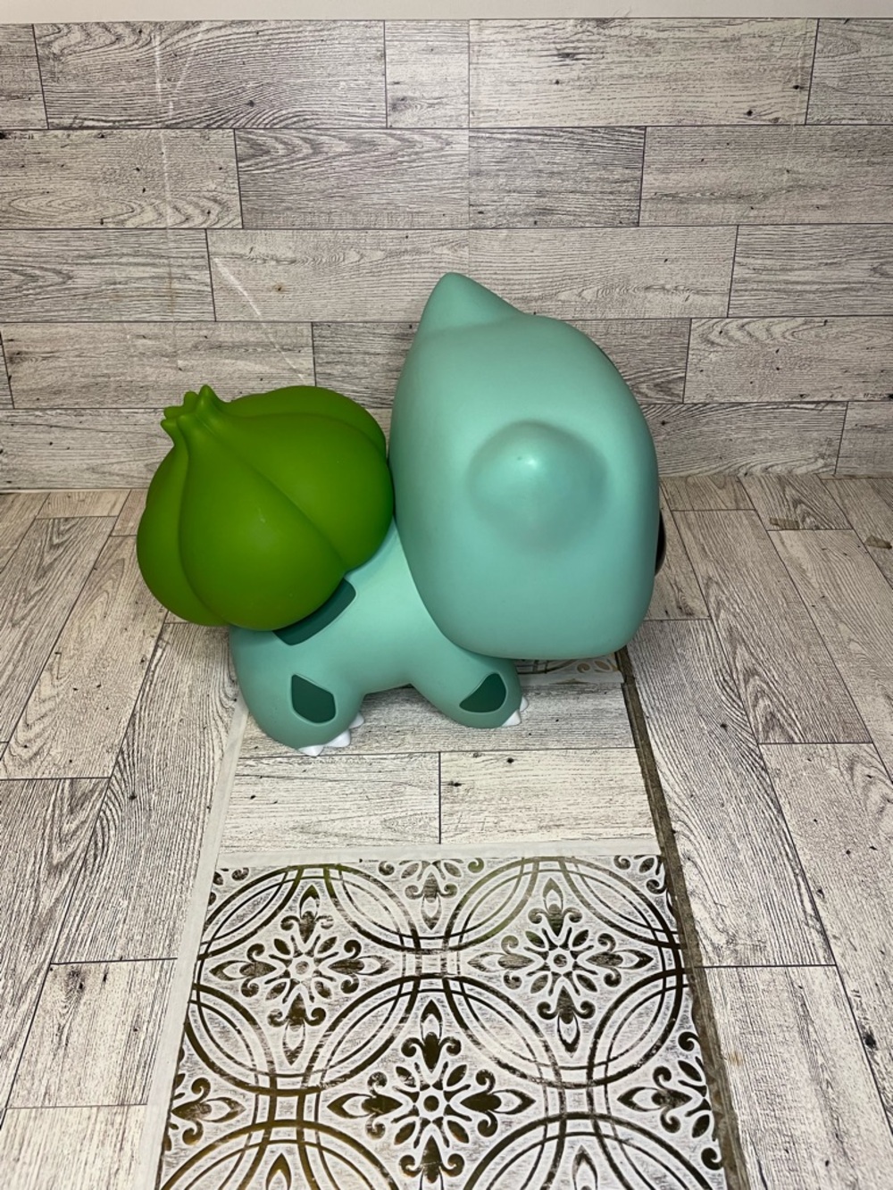 Giant 2019 funko Pokémon Bulbasaur Vinyl Figure - Mint Green Leaf Green Bulb